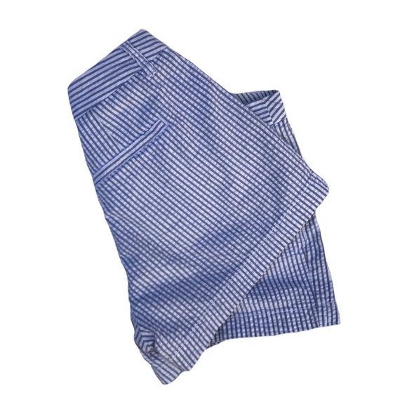 Merona Blue Seersucker Mid-Rise Shorts | Size 4 - Picture 3 of 7